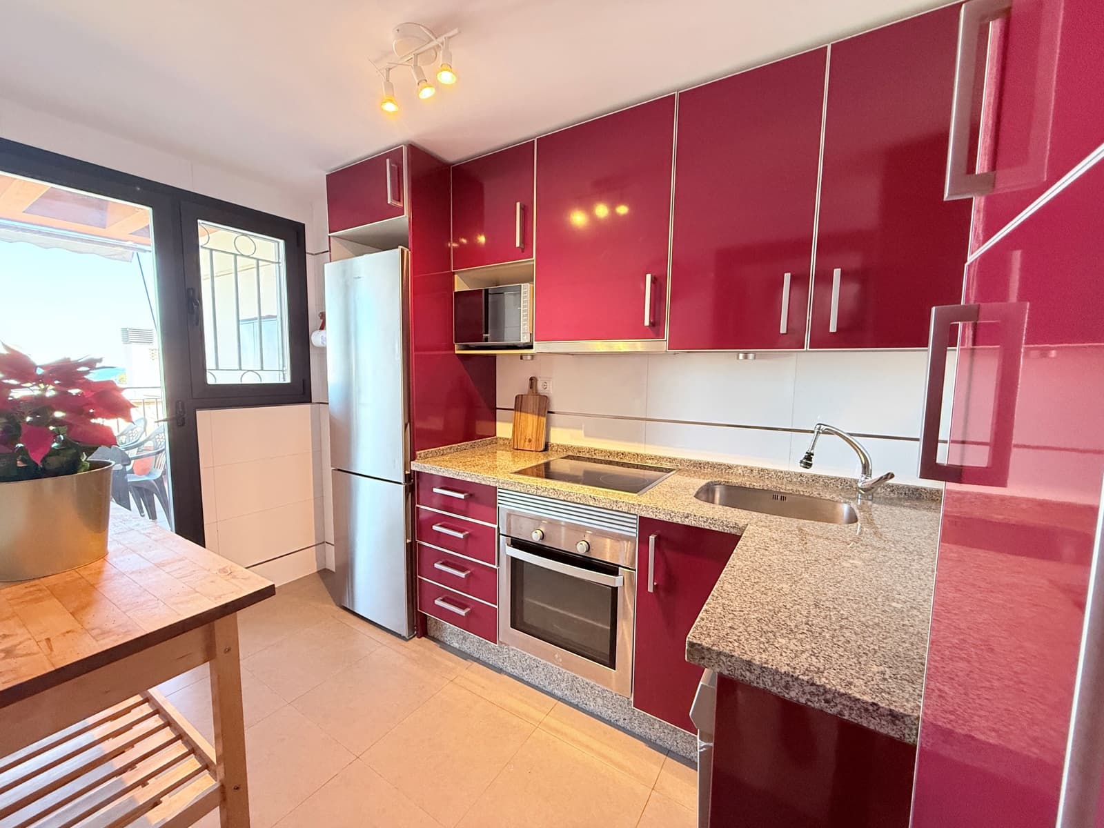 Adosado de 3 habitaciones en Fuengirola en venta con piscina - 495.000 € (Ref: 9440257)