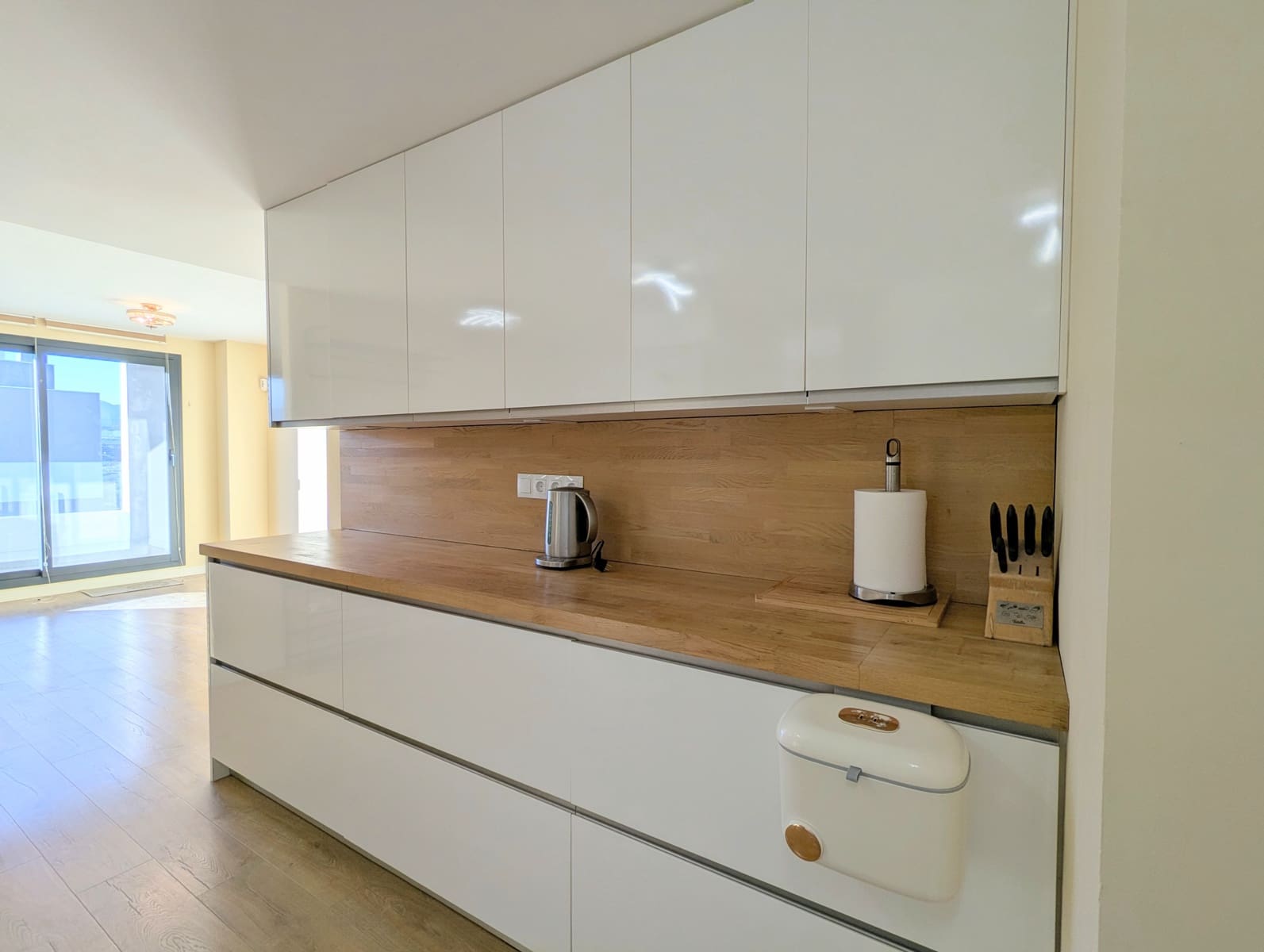 3 bedroom Penthouse for sale in Estepona - € 580,000 (Ref: 9446625)