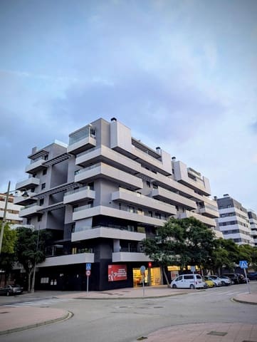 3 soverom Penthouse til salgs i Parque Central, Estepona - € 580 000 (Ref: 9446625)