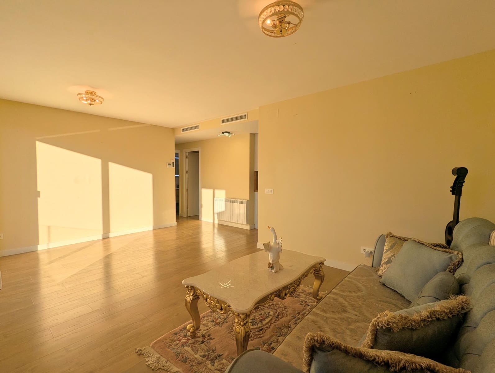 3 slaapkamer Penthouse te koop in Estepona - € 580.000 (Ref: 9446625)