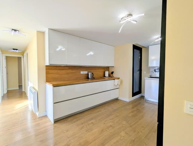 3 quarto Penthouse para venda em Parque Central, Estepona - 549 900 € (Ref: 9446625)