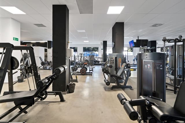 Bedrift til salgs i Marbella - € 500 000 (Ref: 9450464)