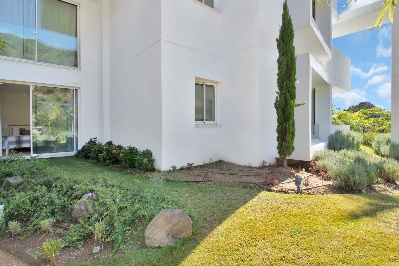 2 soveværelse Lejlighed til salg i Ojen med swimmingpool - € 719.000 (Ref: 9450465)