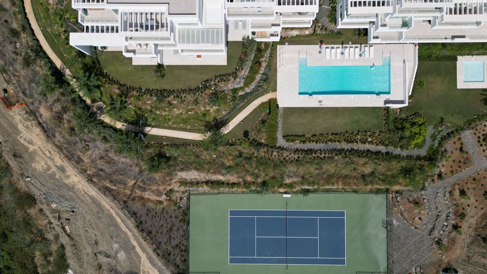 2 soveværelse Lejlighed til salg i Ojen med swimmingpool - € 719.000 (Ref: 9450465)