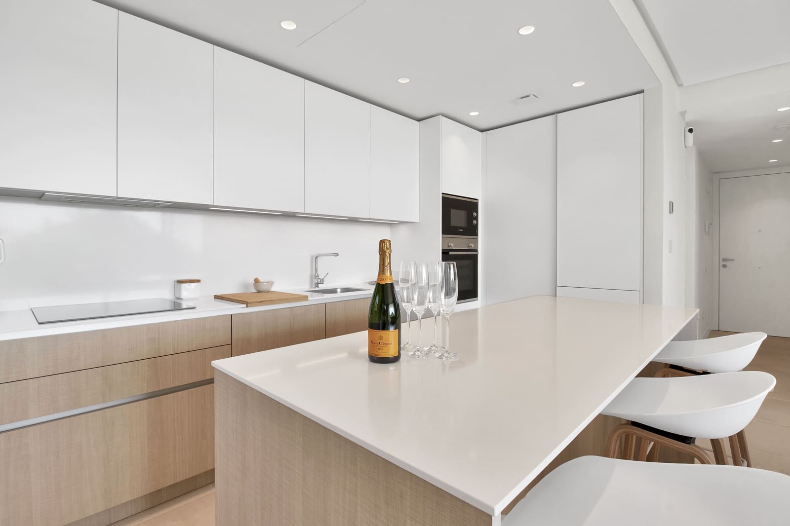 2 soveværelse Lejlighed til salg i Ojen med swimmingpool - € 719.000 (Ref: 9450465)