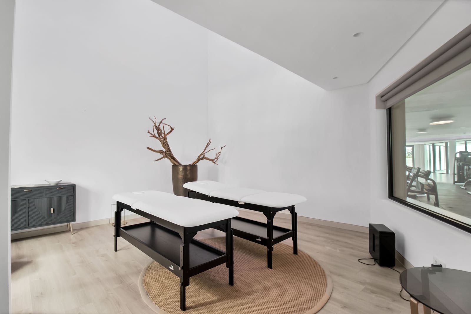 2 soveværelse Lejlighed til salg i Ojen med swimmingpool - € 719.000 (Ref: 9450465)