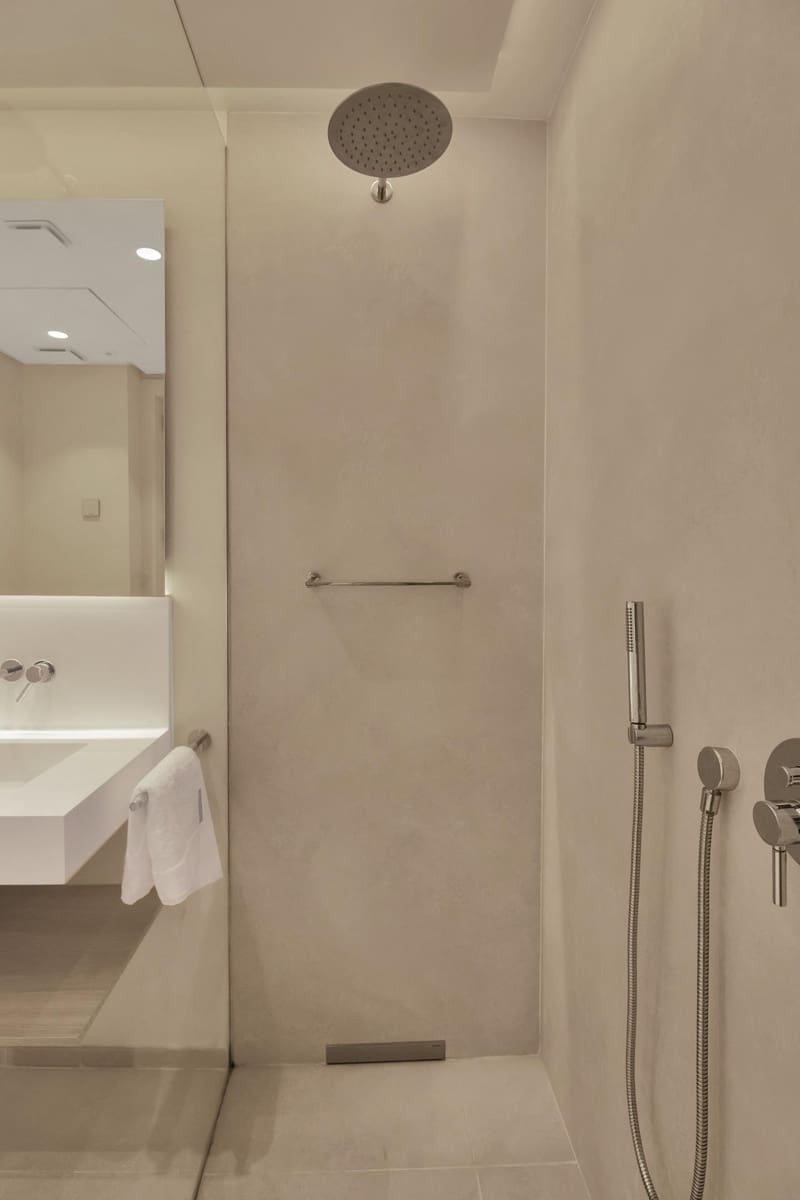 2 bedroom Apartment for sale in Ojen with pool - € 719,000 (Ref: 9450465)