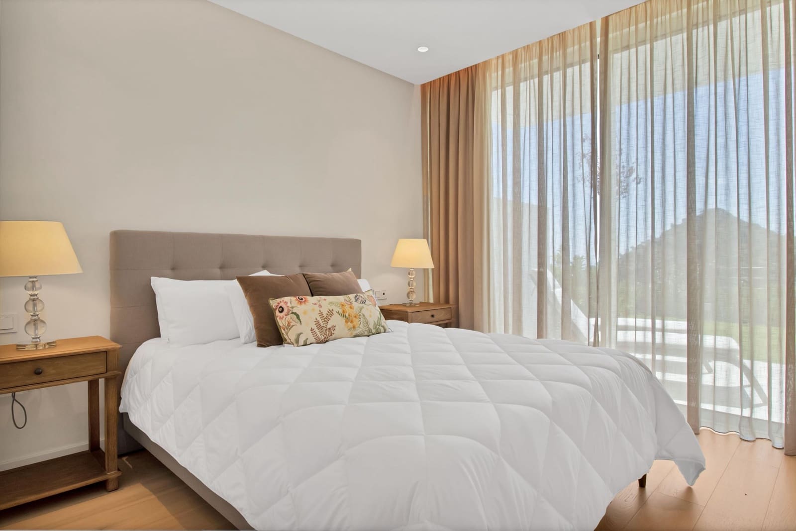 2 bedroom Apartment for sale in Ojen with pool - € 719,000 (Ref: 9450465)