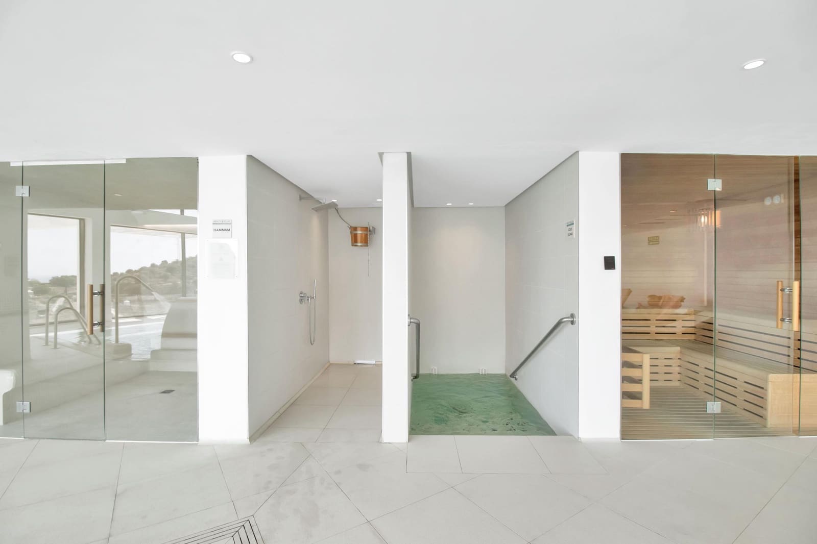 2 bedroom Apartment for sale in Ojen with pool - € 719,000 (Ref: 9450465)