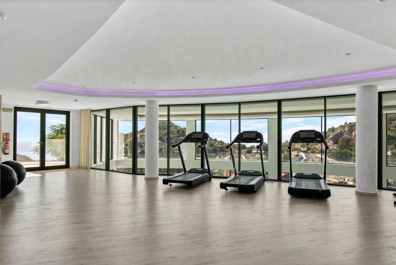 2 bedroom Apartment for sale in Ojen with pool - € 719,000 (Ref: 9450465)