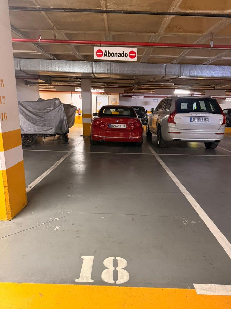 1 sypialnia Apartament do wynajęcia w Marbella z basenem - 1 600 € (Ref: 9468602)