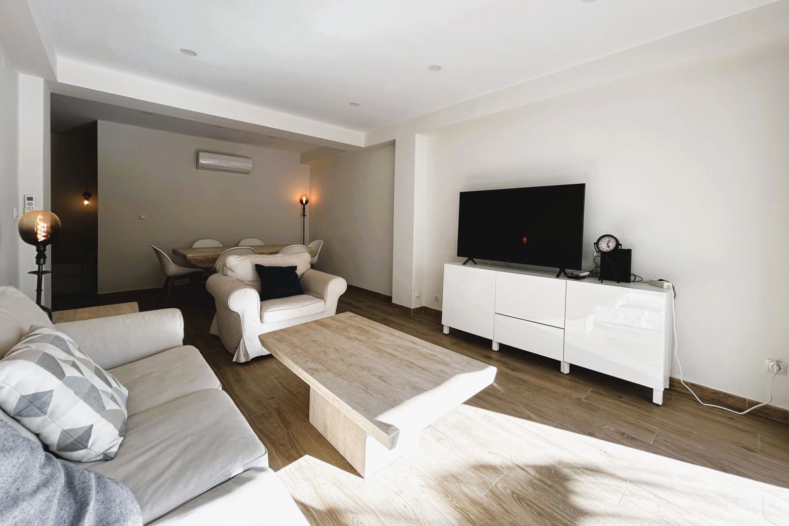 2 sypialnia Apartament do wynajęcia w Fuengirola z basenem - 1 750 € (Ref: 9470618)