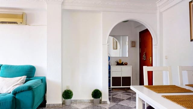 3 soveværelse Lejlighed til salg i Cruz de Humilladero, Málaga by - € 258.000 (Ref: 9473125)