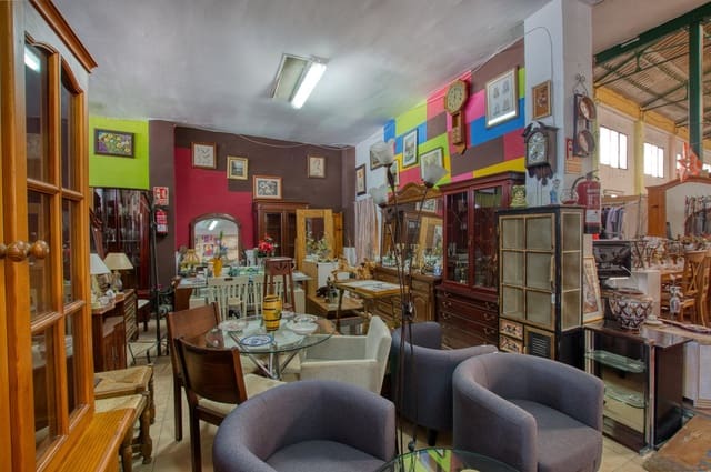 7 sovrum Kommersiell till salu i Vélez-Málaga - 850 000 € (Ref: 9474335)