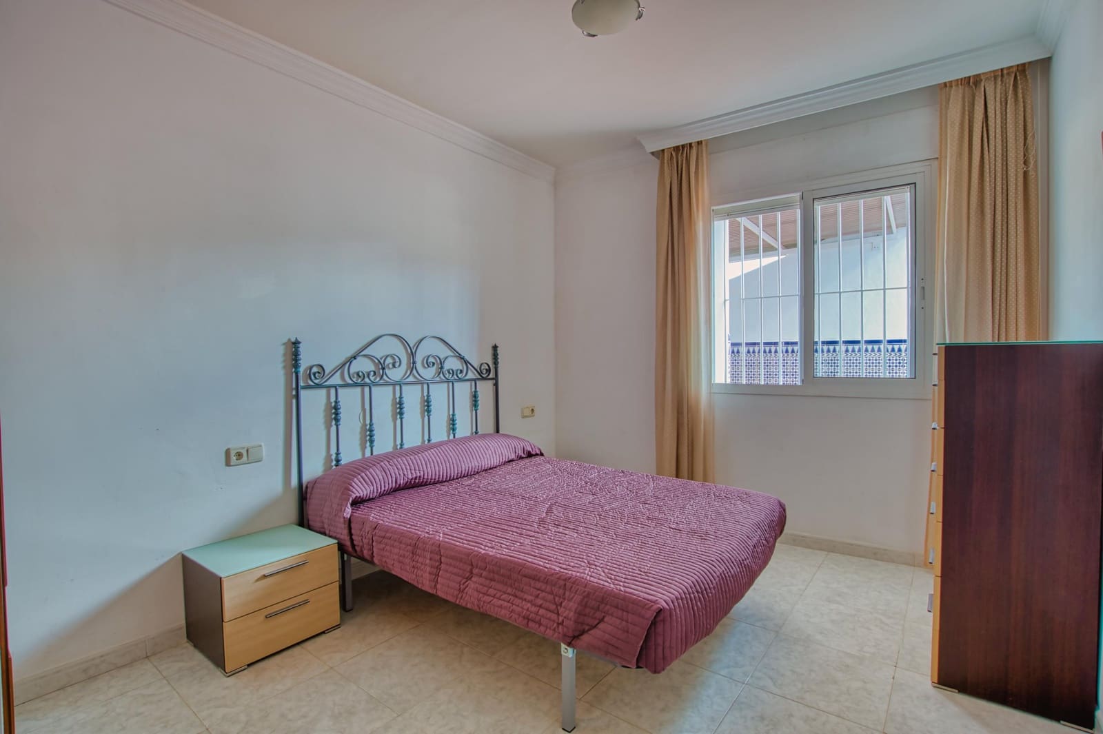 7 camera da letto Commerciale in vendita in Velez-Malaga - 850.000 € (Rif: 9474335)