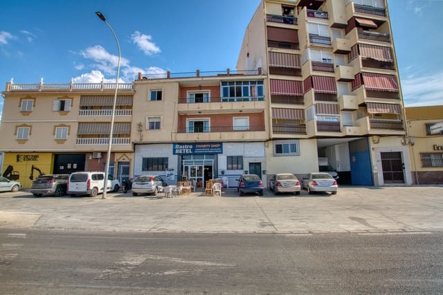 7 soveværelse Erhverv til salg i Vélez-Málaga - € 850.000 (Ref: 9474335)