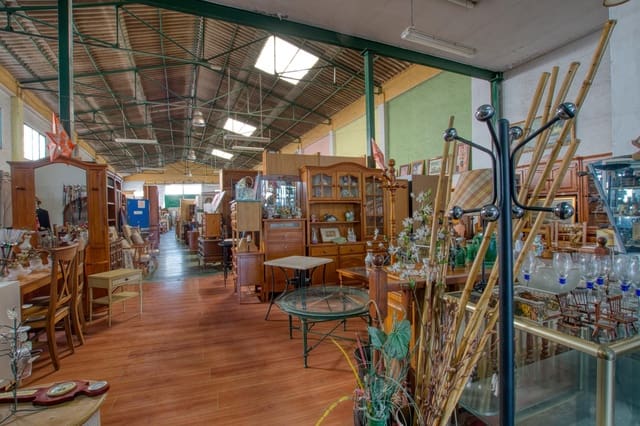 7 sovrum Kommersiell till salu i Vélez-Málaga - 850 000 € (Ref: 9474335)