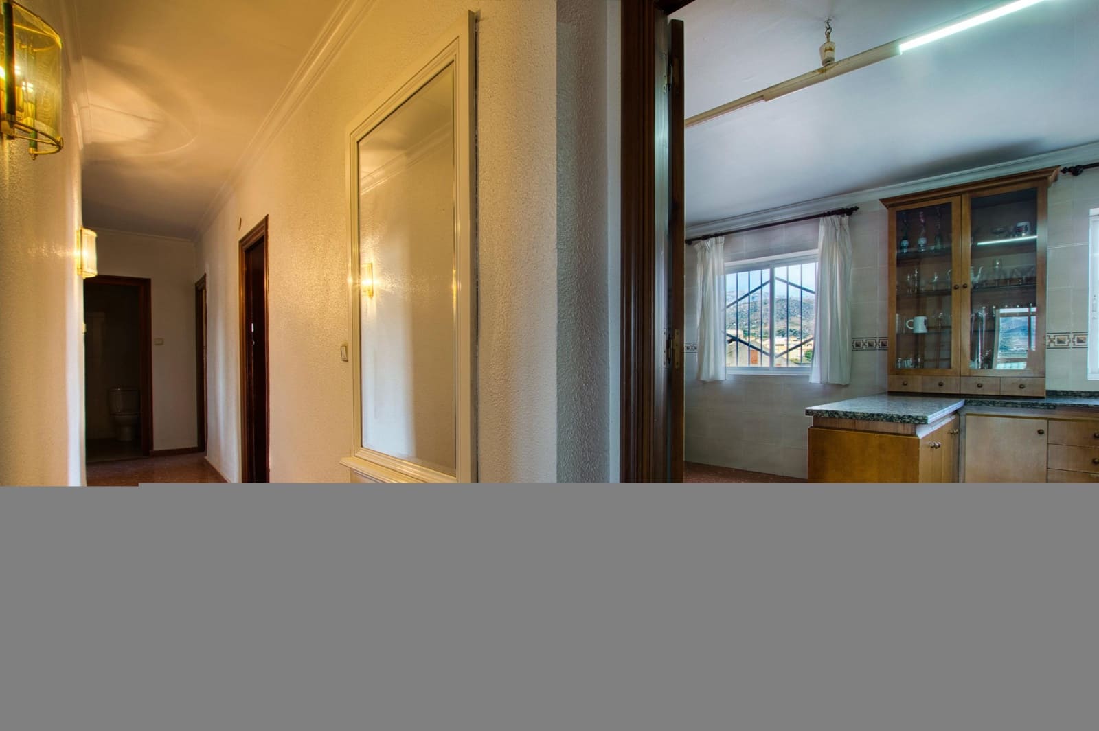7 bedroom Commercial for sale in Velez-Malaga - € 850,000 (Ref: 9474335)