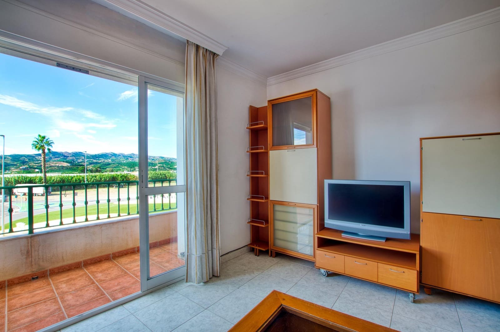7 slaapkamer Commercieel te koop in Velez-Malaga - € 850.000 (Ref: 9474335)