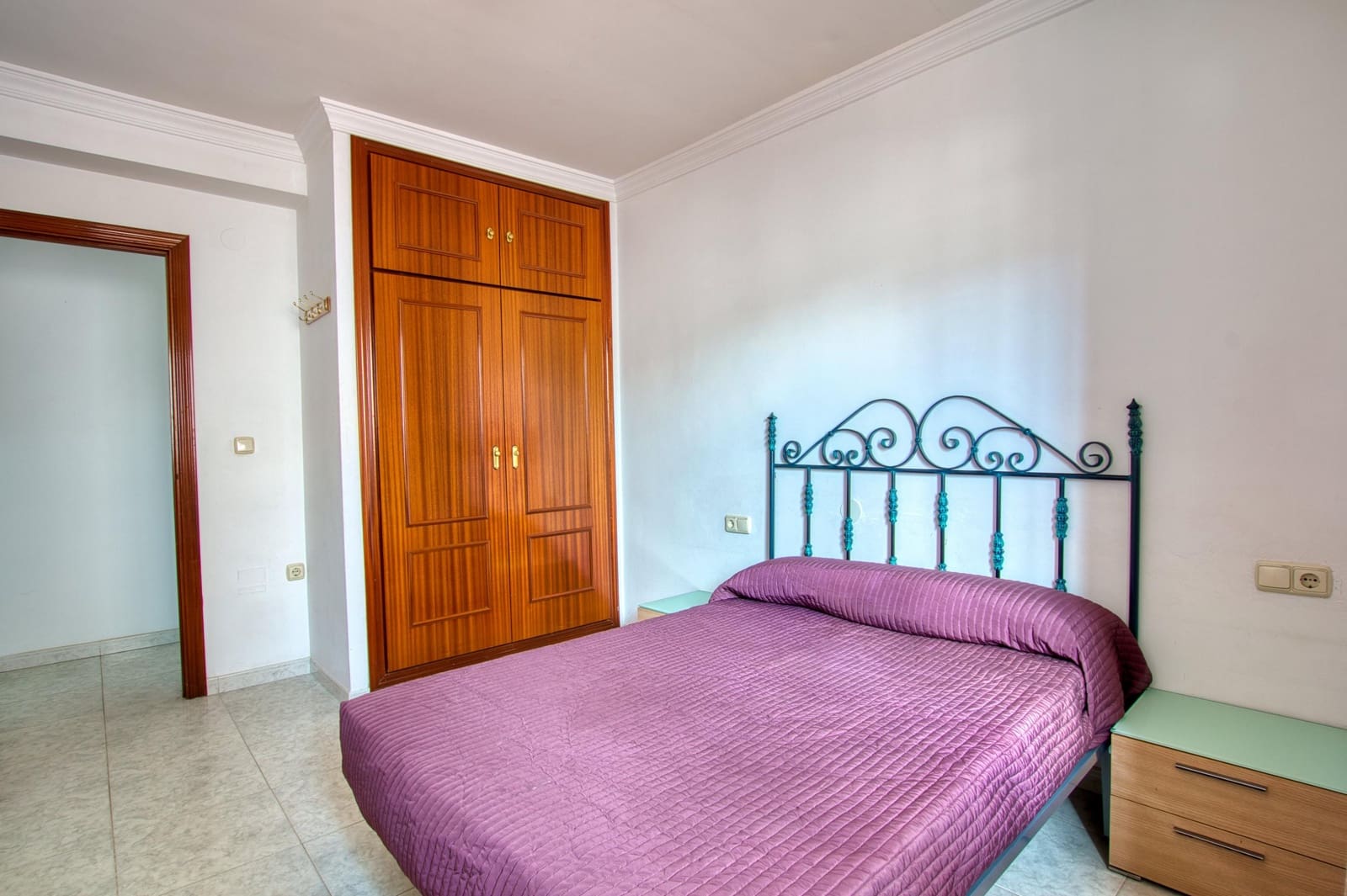 7 slaapkamer Commercieel te koop in Velez-Malaga - € 850.000 (Ref: 9474335)