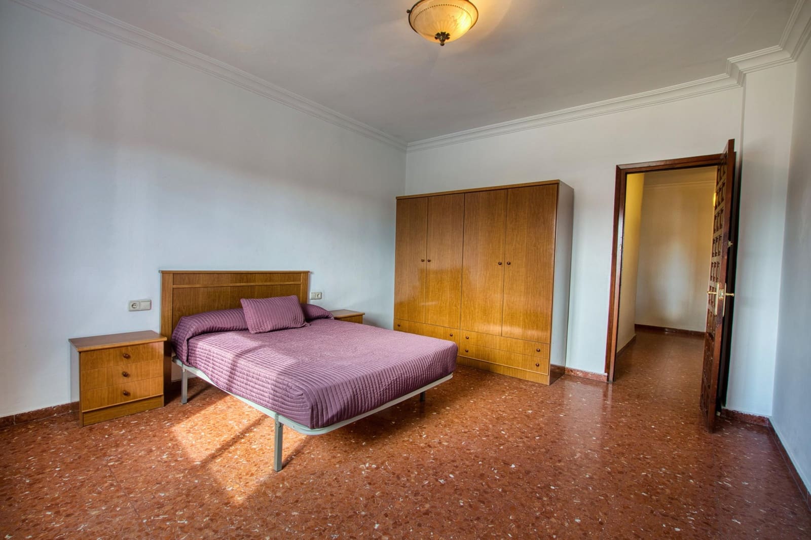 7 slaapkamer Commercieel te koop in Velez-Malaga - € 850.000 (Ref: 9474335)