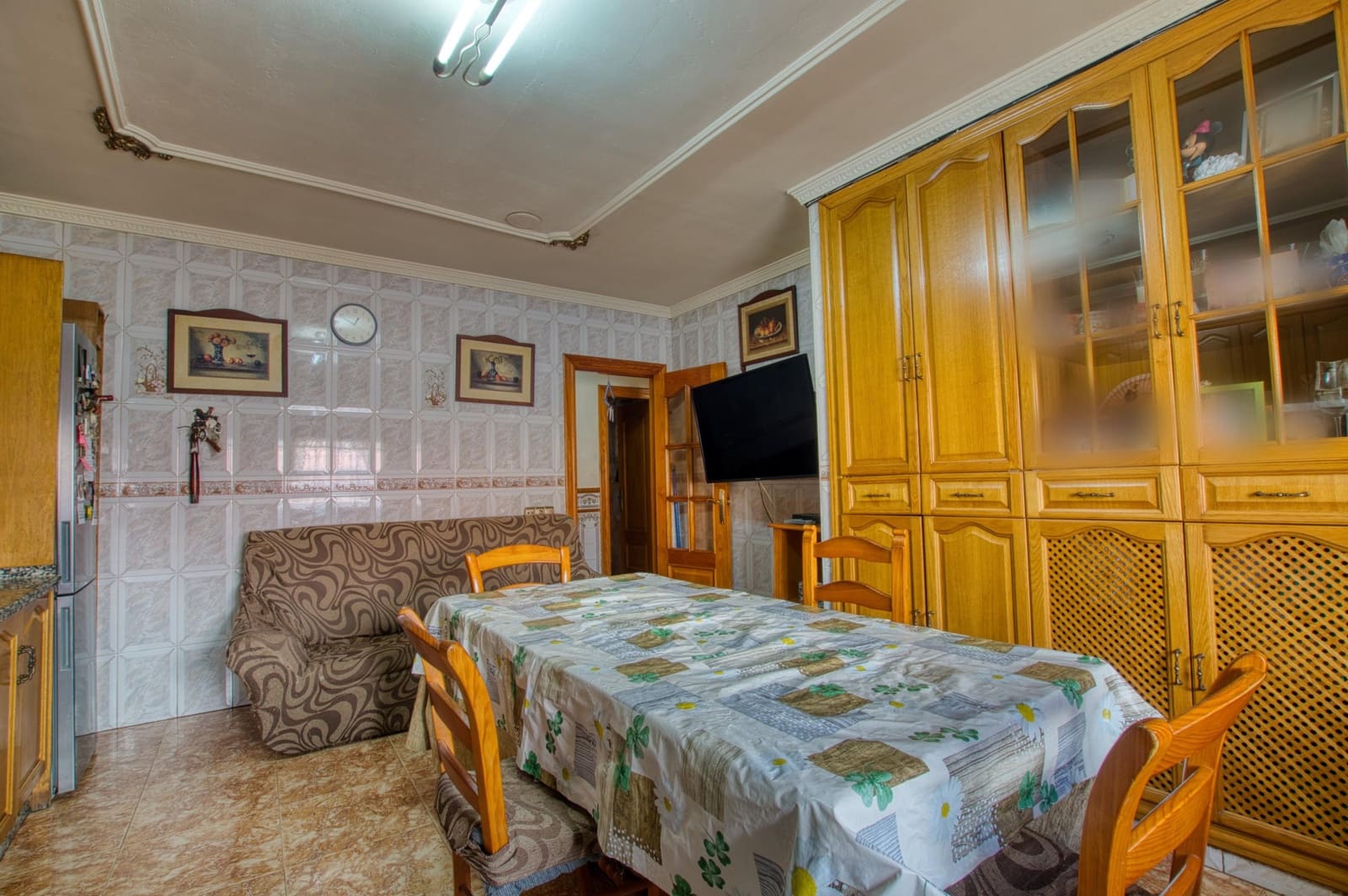 4 makuuhuone Huvila myytävänä paikassa Periana - 270 000 € (Ref: 9482152)