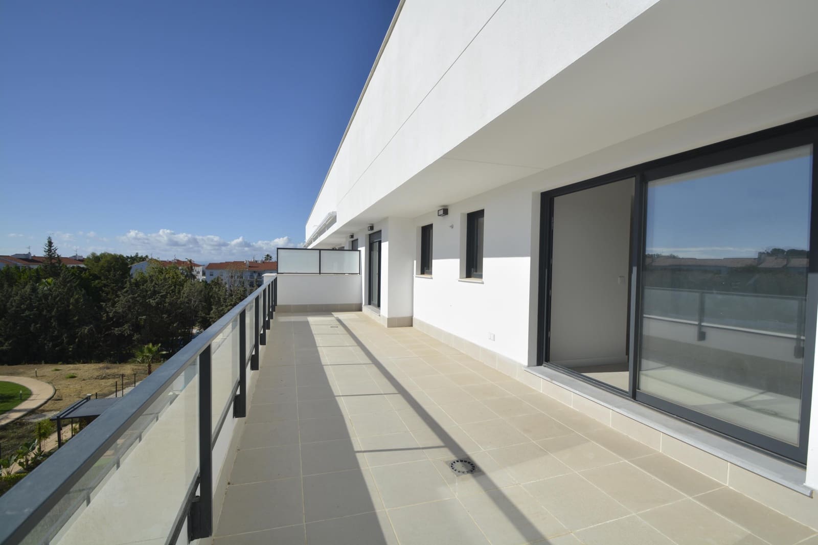 3 bedroom Penthouse for sale in New Golden Mile with pool - € 549,000 (Ref: 9504510)