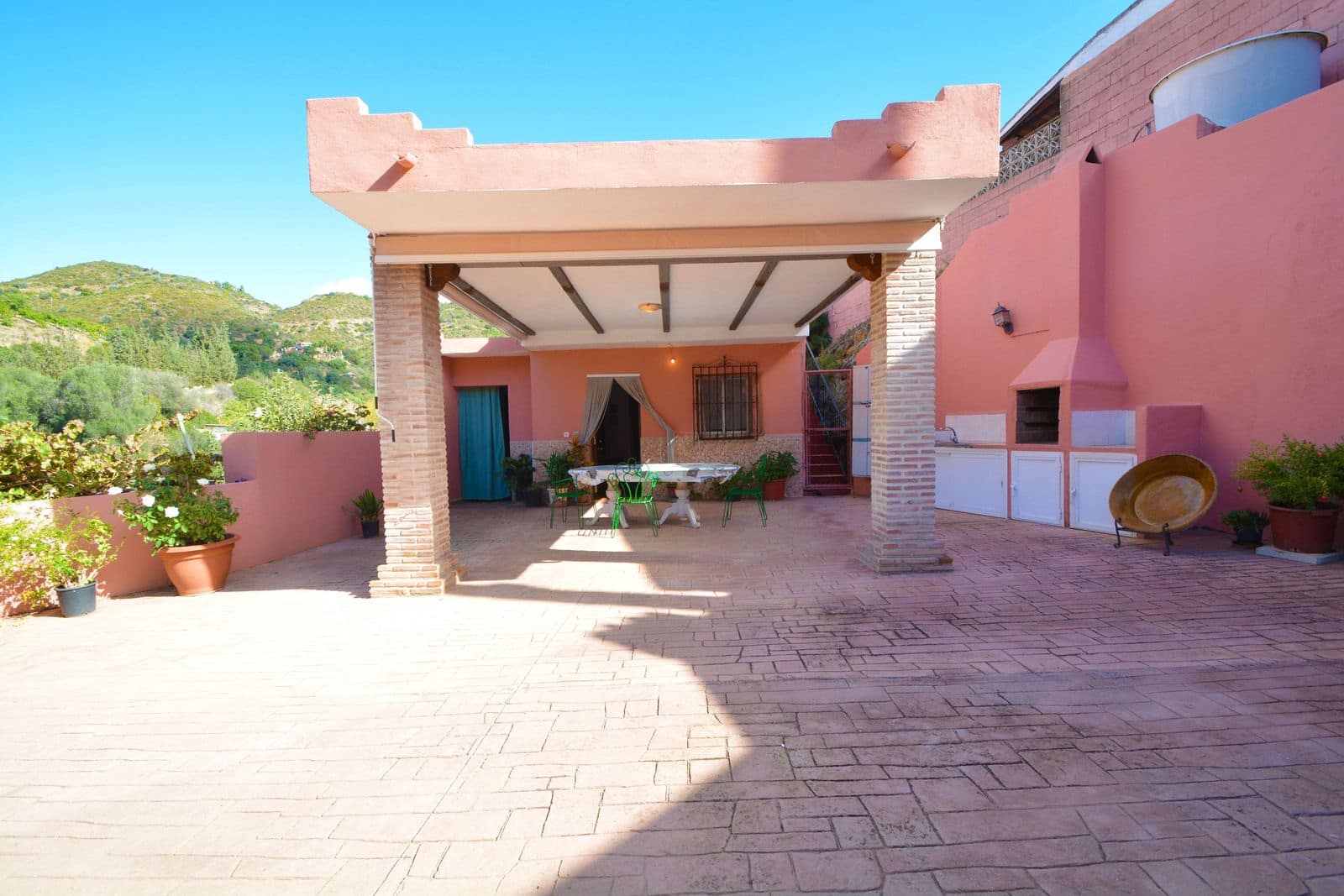 Finca/Casa Rural de 2 habitaciones en Marbella en venta - 410.000 € (Ref: 9504511)
