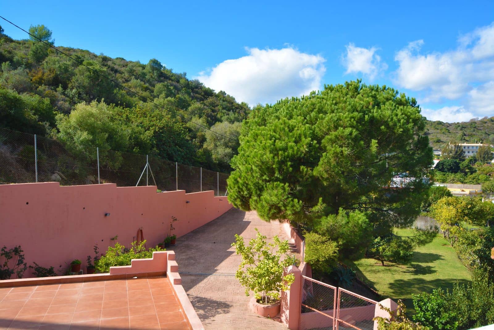 Finca/Casa Rural de 2 habitaciones en Marbella en venta - 410.000 € (Ref: 9504511)