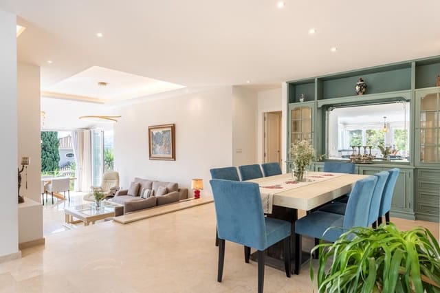 4 soverom Villa til salgs i Mijas Golf, Mijas med svømmebasseng garasje - € 1 380 000 (Ref: 9509219)