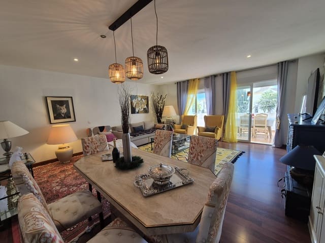 2 slaapkamer Appartement te koop in Riviera del Sol, Mijas met zwembad - € 310.000 (Ref: 9524506)