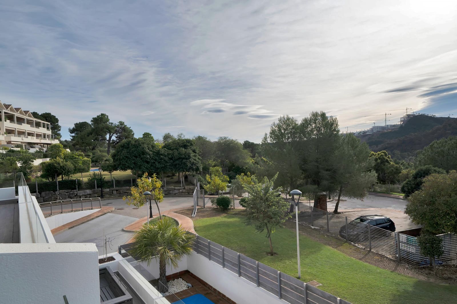 2 sypialnia Apartament na sprzedaż w New Golden Mile z basenem - 375 000 € (Ref: 9535834)