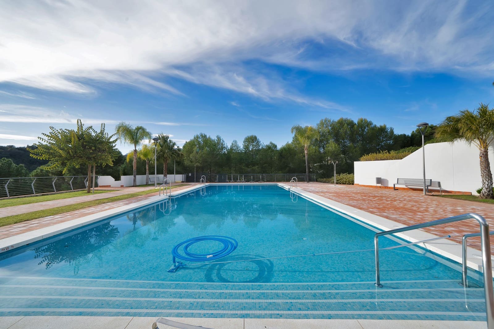 2 sypialnia Apartament na sprzedaż w New Golden Mile z basenem - 375 000 € (Ref: 9535834)