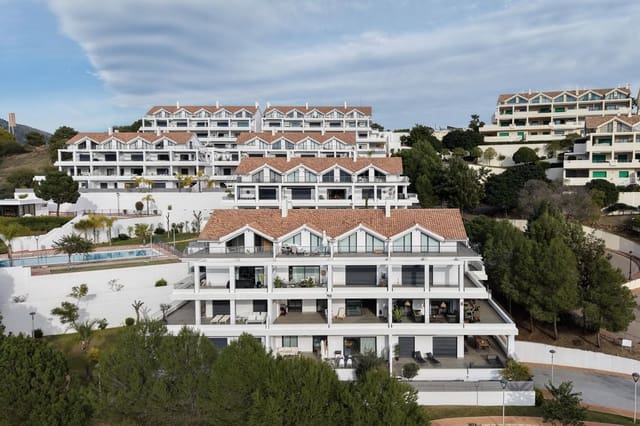 2 sypialnia Apartament na sprzedaż w La Concha - Resina Golf, Estepona z basenem - 375 000 € (Ref: 9535834)