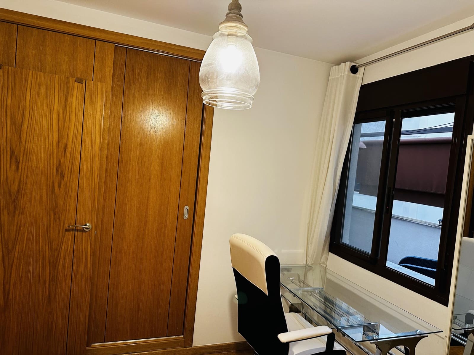 3 Zimmer Apartment zu vermieten in Malaga Stadt mit Pool - 1.600 € (Ref: 9535835)