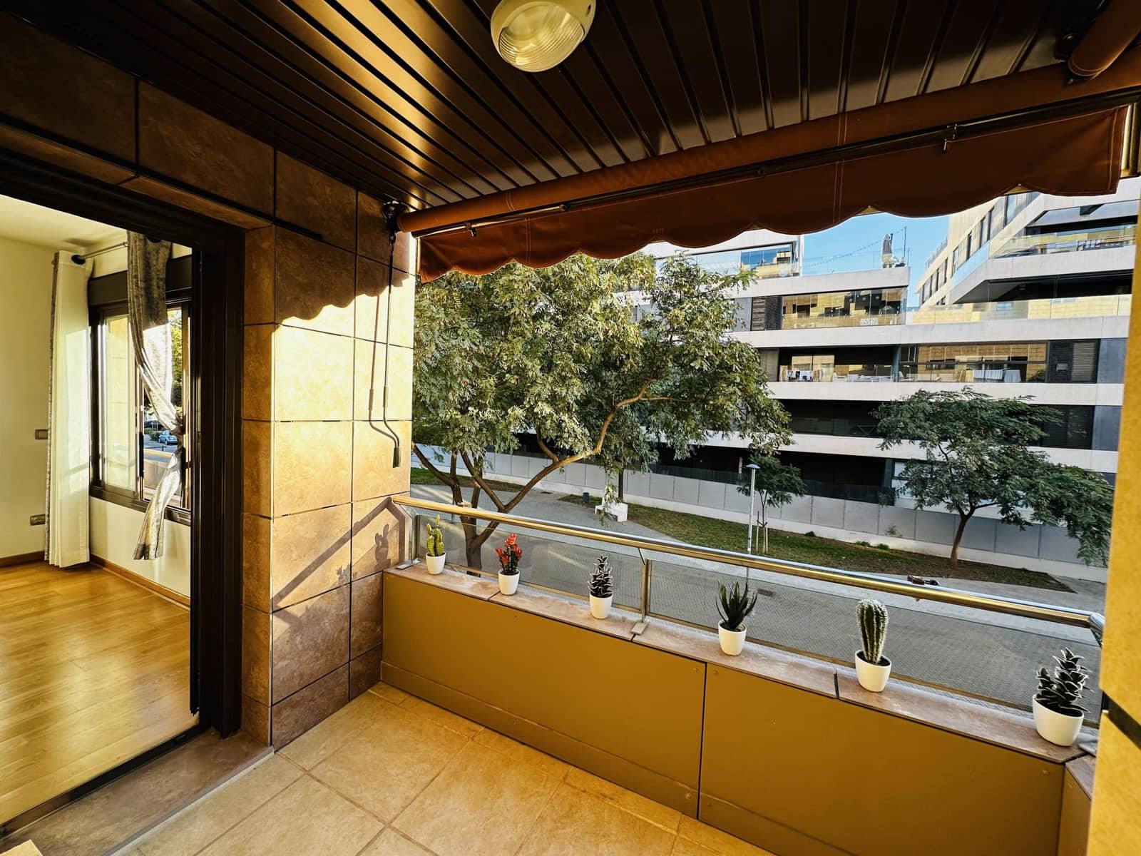 3 Zimmer Apartment zu vermieten in Malaga Stadt mit Pool - 1.600 € (Ref: 9535835)