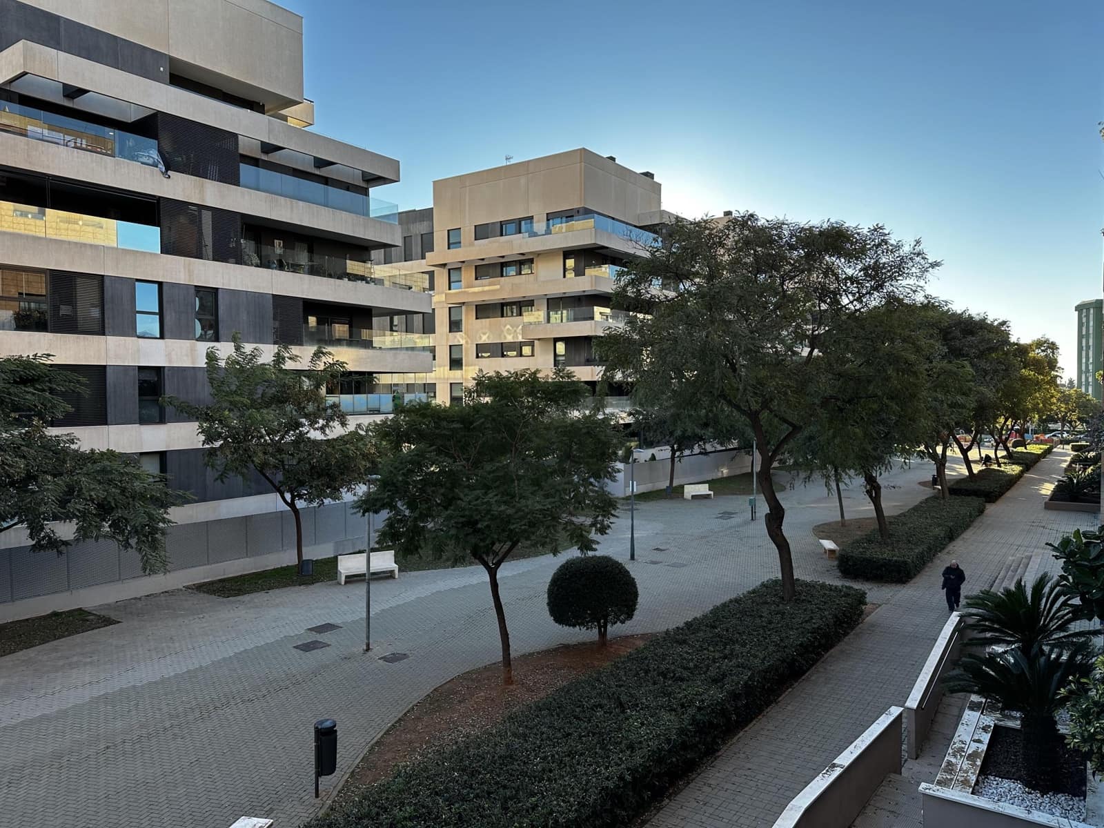 3 Zimmer Apartment zu vermieten in Malaga Stadt mit Pool - 1.600 € (Ref: 9535835)