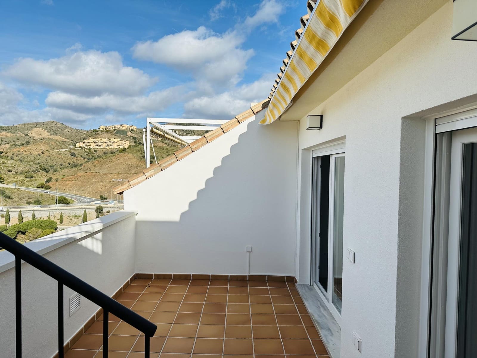 3 soveværelse Lejlighed til leje i La Cala del Moral med swimmingpool - € 1.600 (Ref: 9541652)