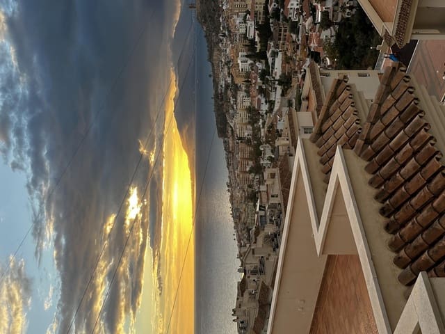 3 soveværelse Lejlighed til leje i La Cala del Moral, Rincón de la Victoria med swimmingpool - € 1.600 (Ref: 9541652)