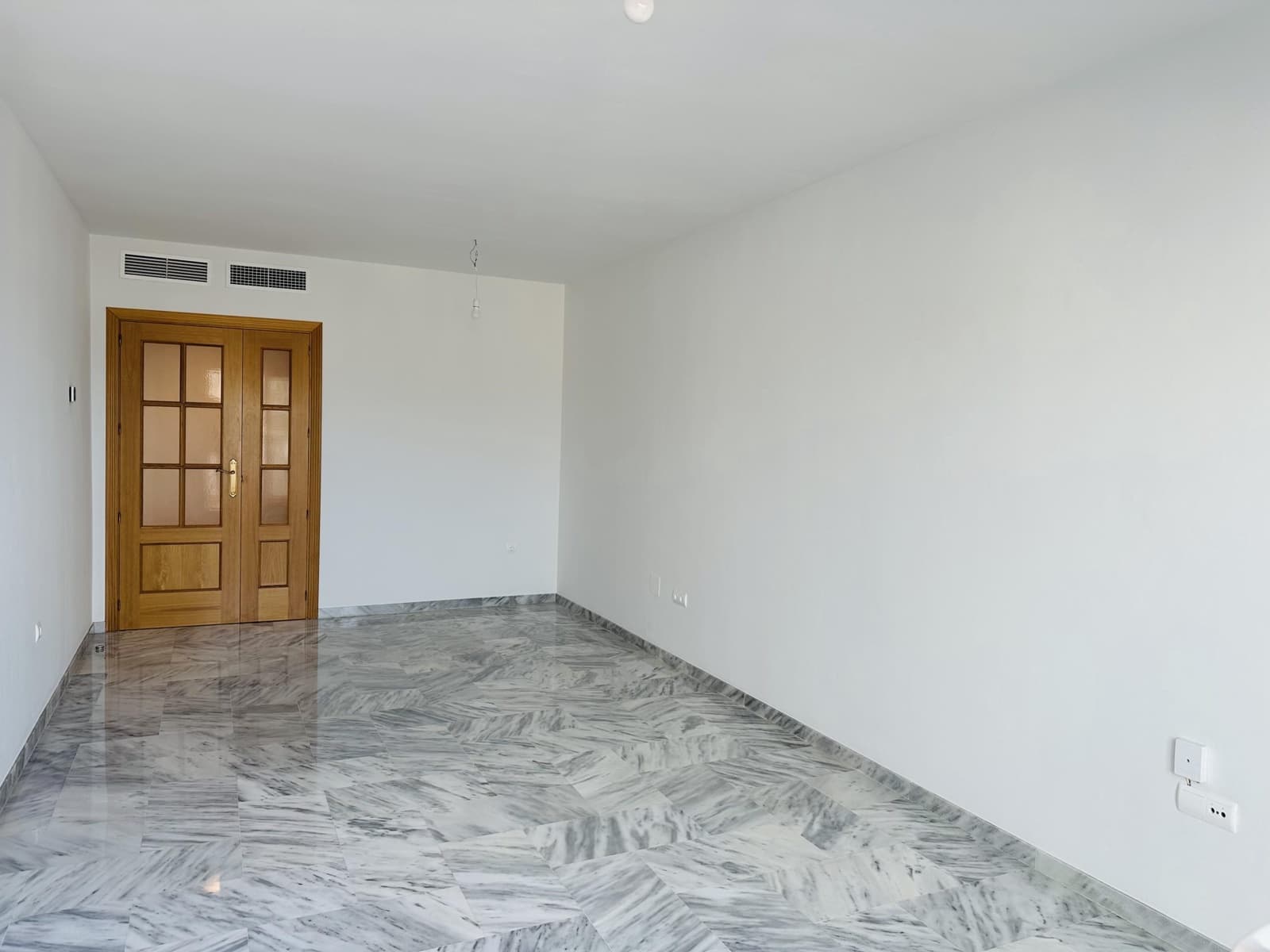 3 bedroom Apartment for rent in La Cala del Moral with pool - € 1,600 (Ref: 9541652)