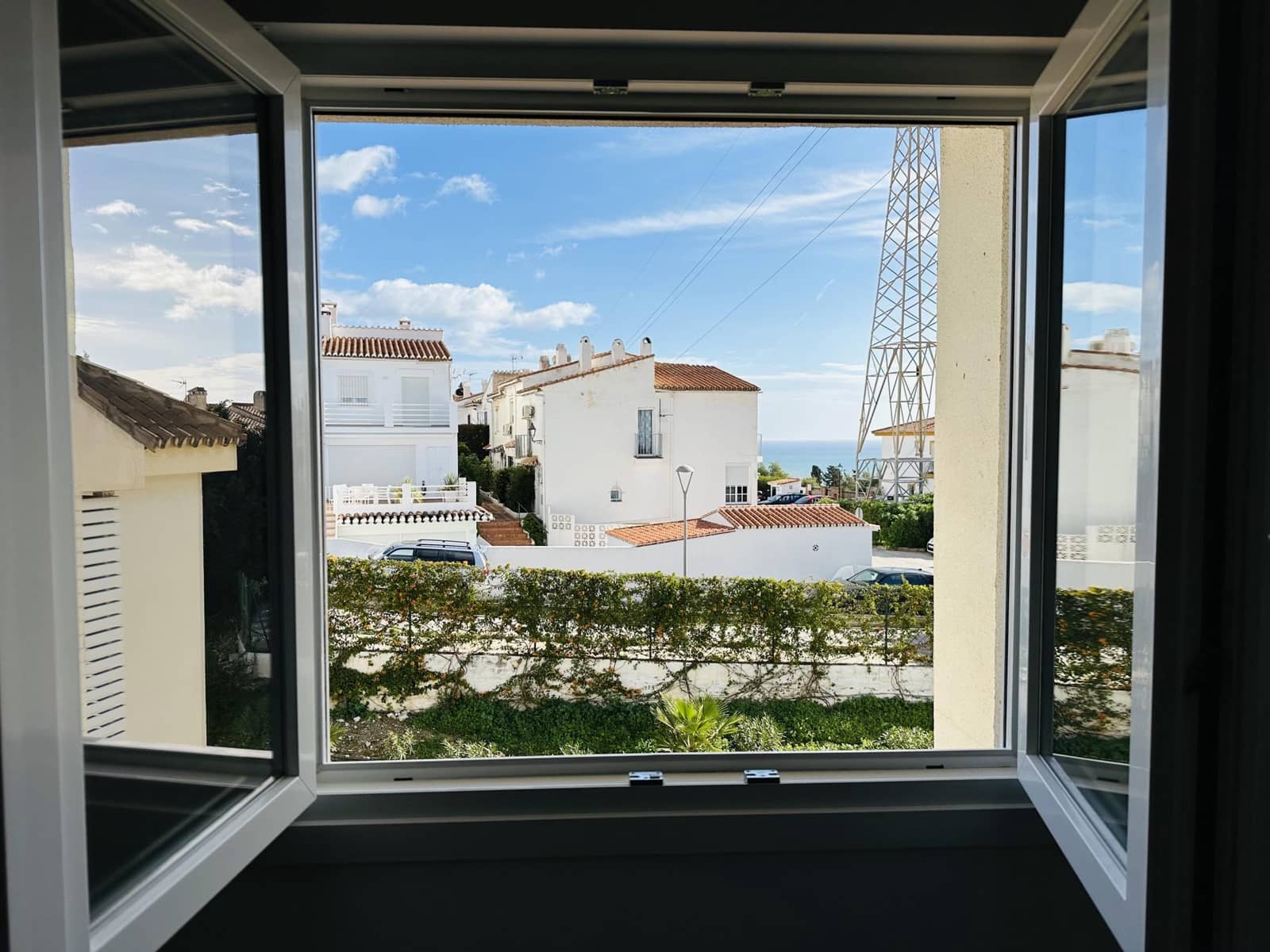 3 bedroom Apartment for rent in La Cala del Moral with pool - € 1,600 (Ref: 9541652)