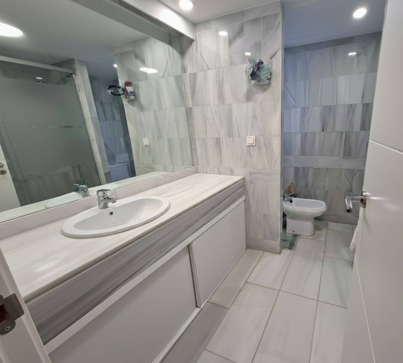 1 bedroom Apartment for sale in Marbella with pool - € 398,000 (Ref: 9543848)