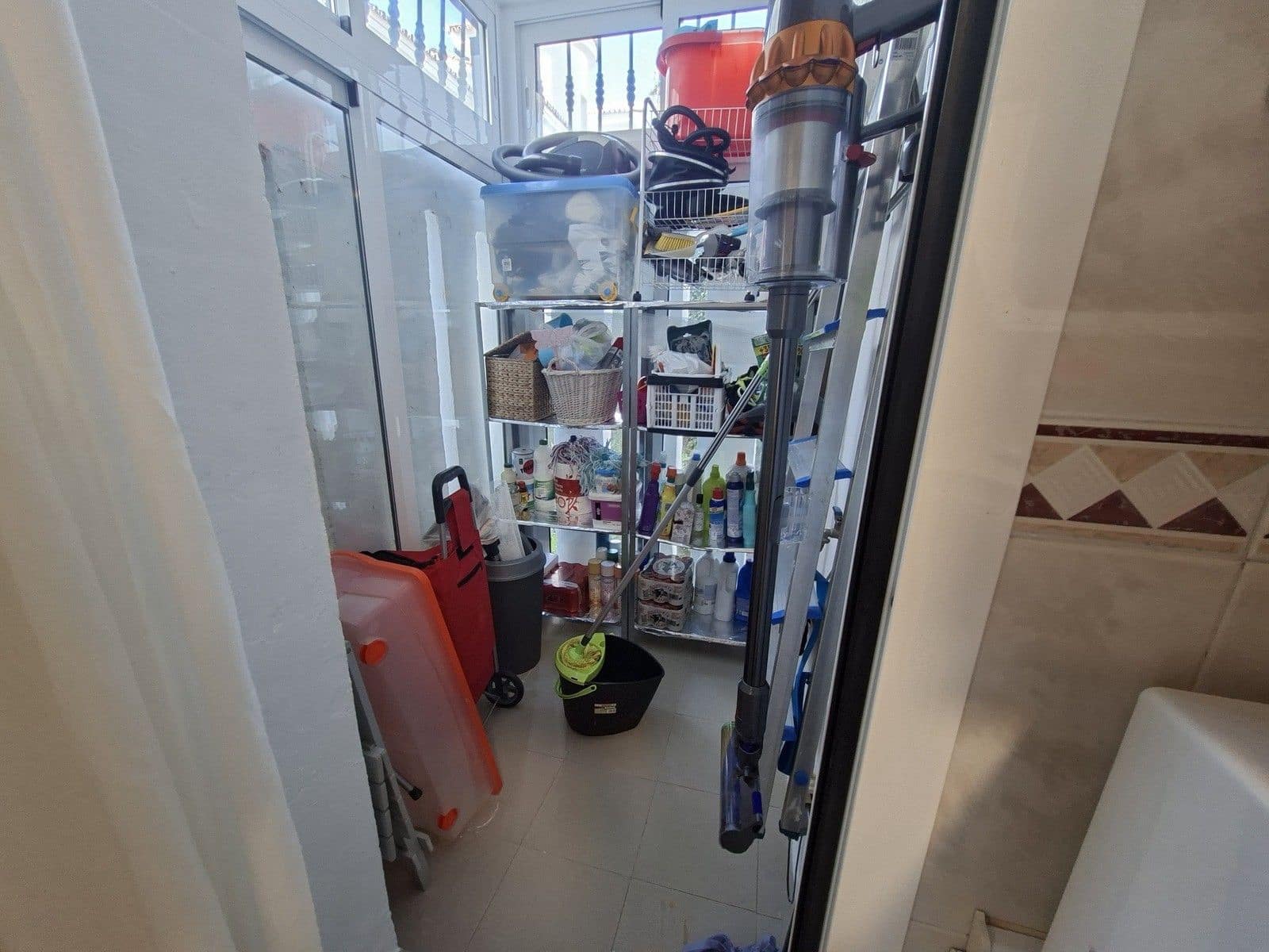 1 bedroom Apartment for sale in Marbella with pool - € 398,000 (Ref: 9543848)