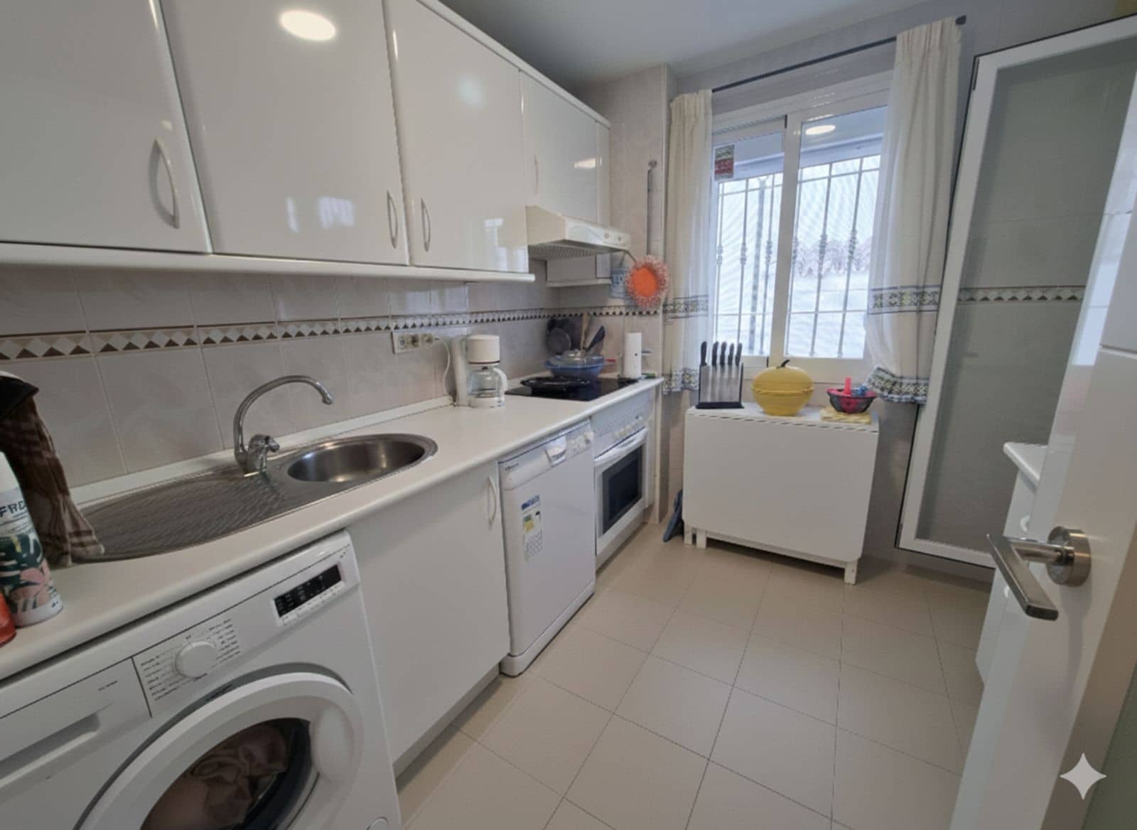 Apartamento de 1 habitación en Marbella en venta con piscina - 398.000 € (Ref: 9543848)