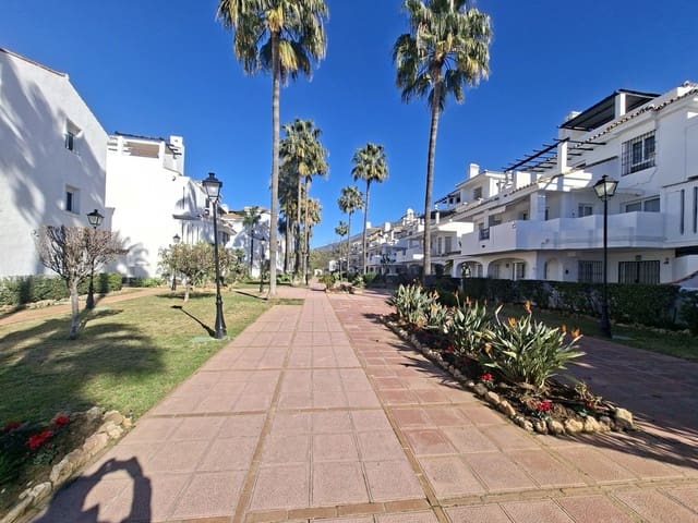Apartamento de 1 habitación en Marbella en venta con piscina - 398.000 € (Ref: 9543848)