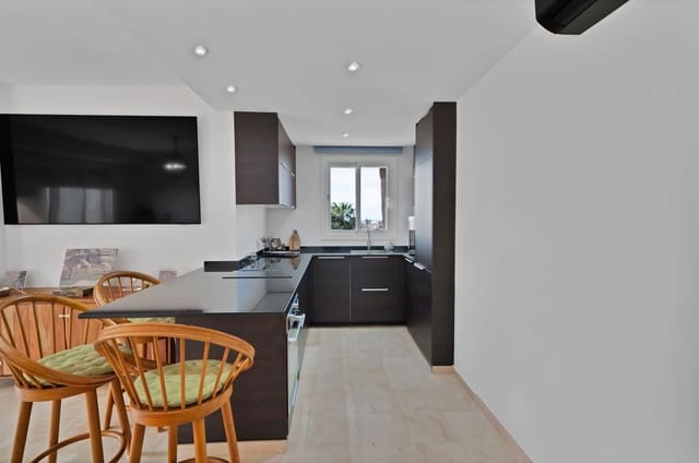 1 soveværelse Lejlighed til salg i Santa María, Marbella med swimmingpool - € 317.900 (Ref: 9548436)