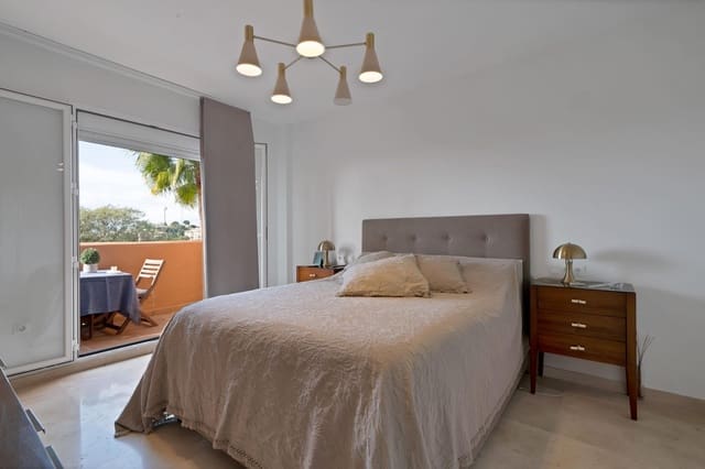 1 soveværelse Lejlighed til salg i Santa María, Marbella med swimmingpool - € 317.900 (Ref: 9548436)
