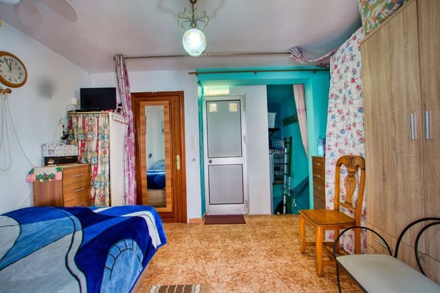 1 soveværelse Studio til salg i Vélez-Málaga - € 85.000 (Ref: 9551908)