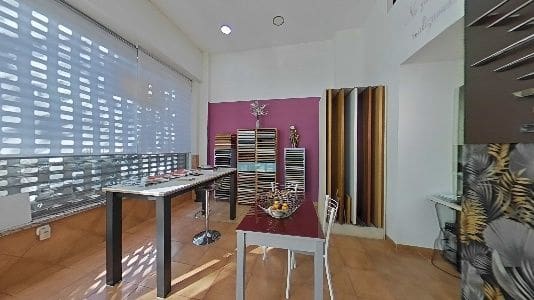 Kommersiell till salu i Carretera de Cadiz, Málaga stad - 339 000 € (Ref: 9556064)