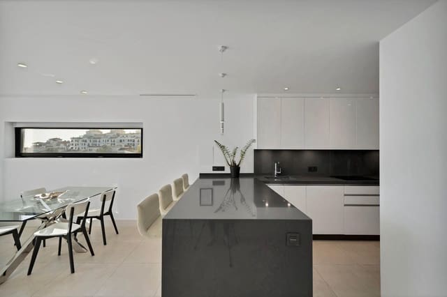 2 quarto Apartamento para venda em Marbella - 1 335 000 € (Ref: 9565426)